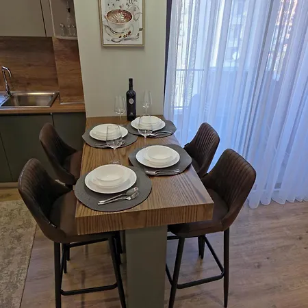 Nua Living Тирана